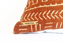 Load image into Gallery viewer, Mudcloth Throw Pillow - Rust