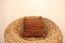 Load image into Gallery viewer, Mudcloth Throw Pillow - Rust