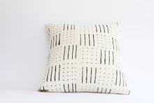 Load image into Gallery viewer, Mudcloth Throw Pillow - White Minimalist
