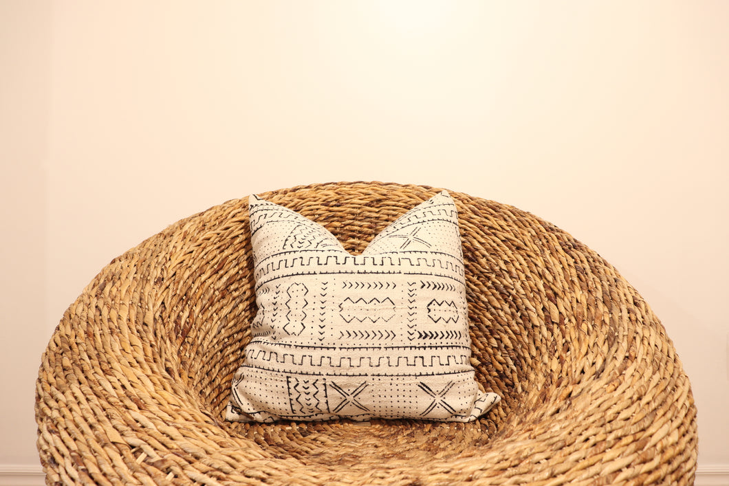 Mudcloth Throw Pillow Cover - White Geometric